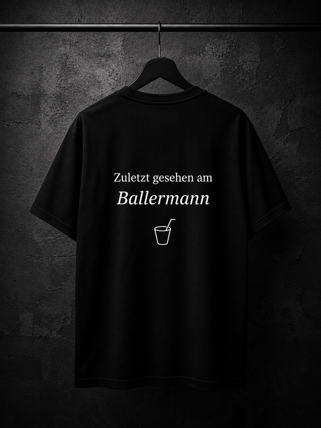 Jacky X Papparazzo Gesucht T-Shirt Schwarz 150g/m²
