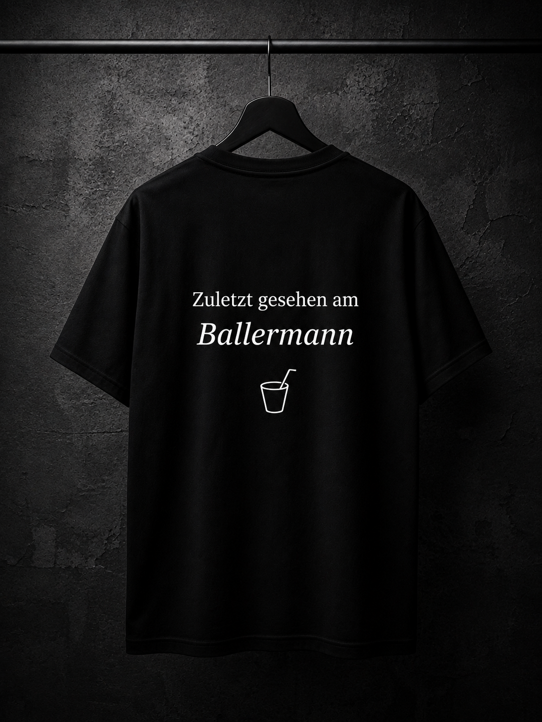 Jacky X Papparazzo Gesucht T-Shirt Schwarz 150g/m²